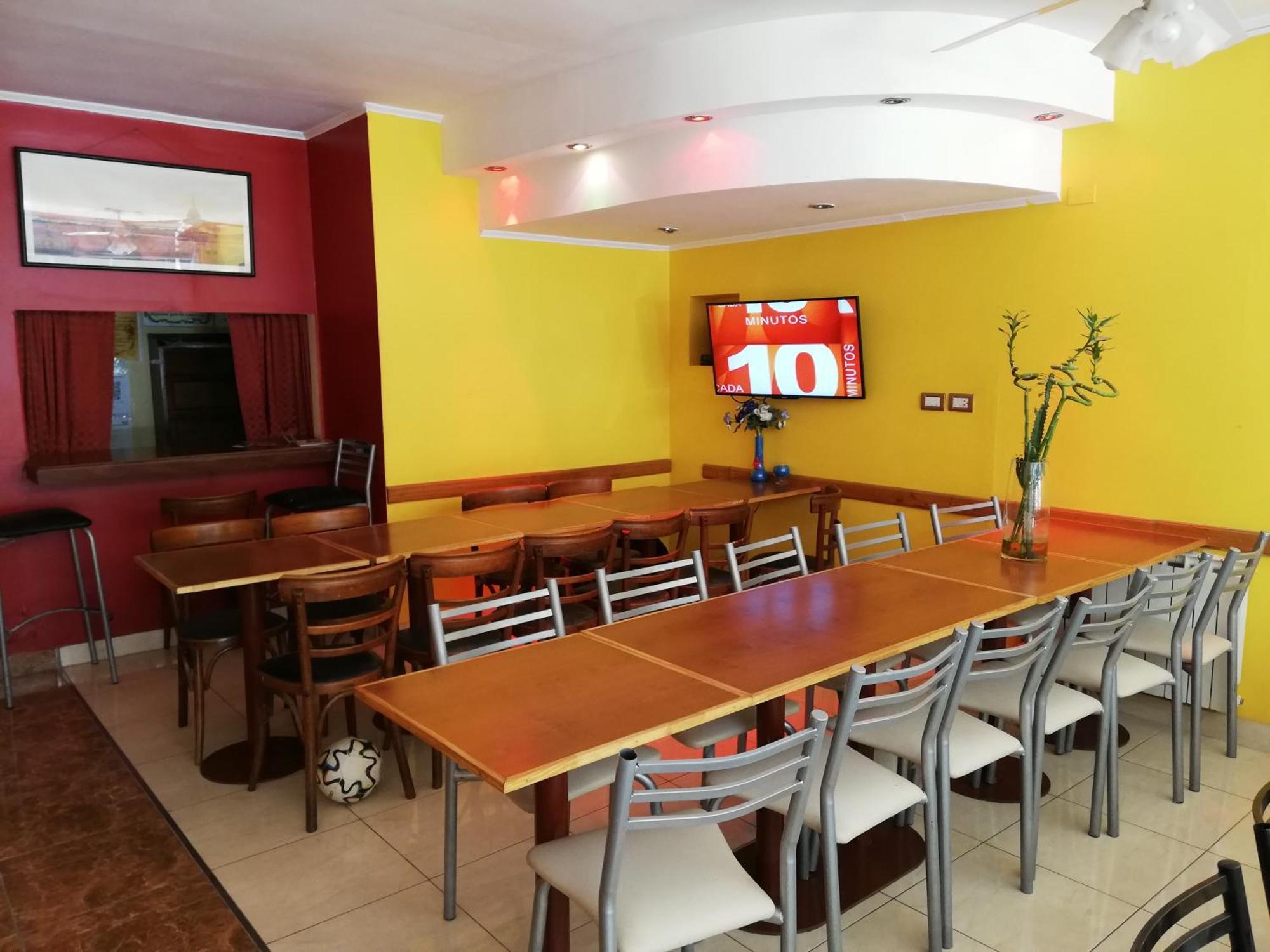 Oasis Inn 2*